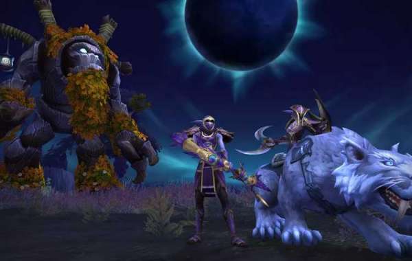 How does World of Warcraft maintain the authenticity of the story in this day and age
