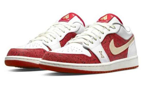 Fashionable Air Jordan 1 Low Spades Running Shoes to Lunch this Week