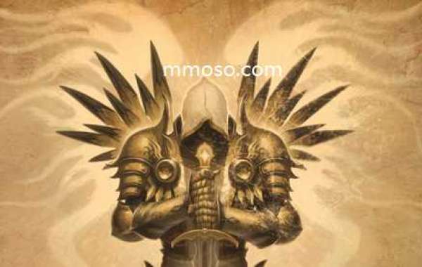 What is the role of Mercenary Auras in Diablo 2 Resurrected?