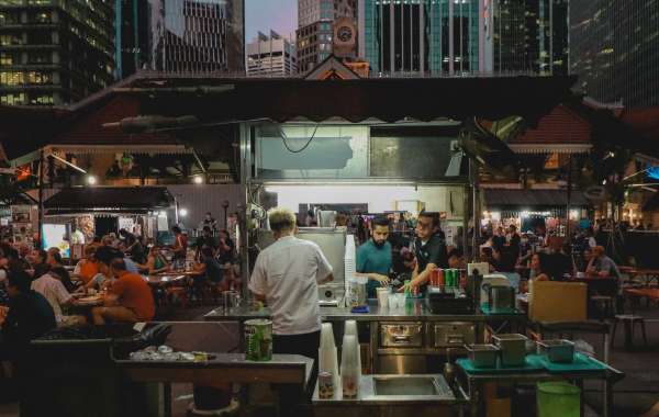 Top Hawker Stalls In Singapore: A Chance to Taste Michelin Starred Food