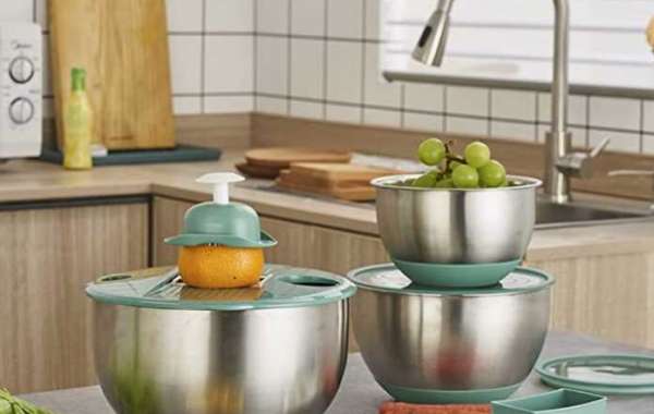 Stainless steel bowls features