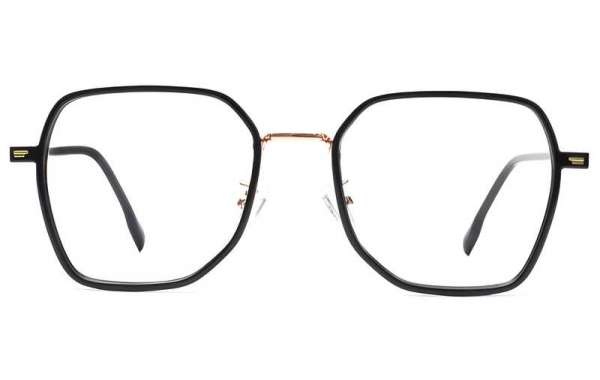The Similar Eyeglasses Online Are Much More Cheaper Then Offline