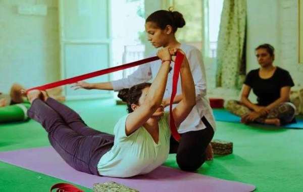 yoga school in India