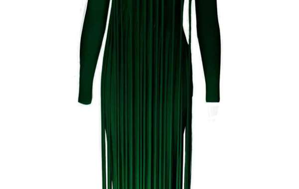 Unleash Your Glamour with the Emerald Fringe Dress
