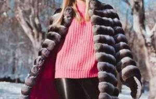 Chinchilla Fur Coats: Beyond Beauty, Exploring the Practicality for Women