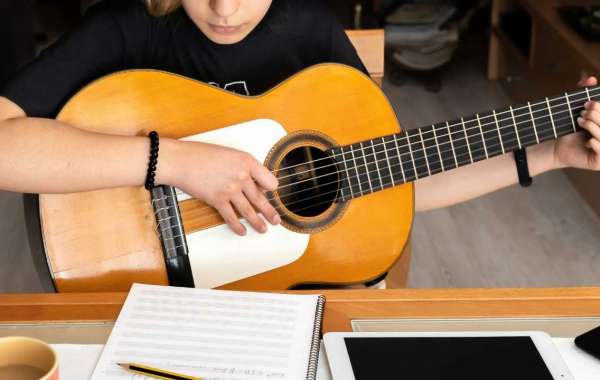 Music Lessons in Los Angeles | Piano, Singing, Guitar